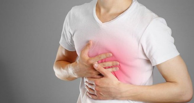 Reflü Nasıl Geçer? Reflü Ağrısına Ne İyi Gelir?