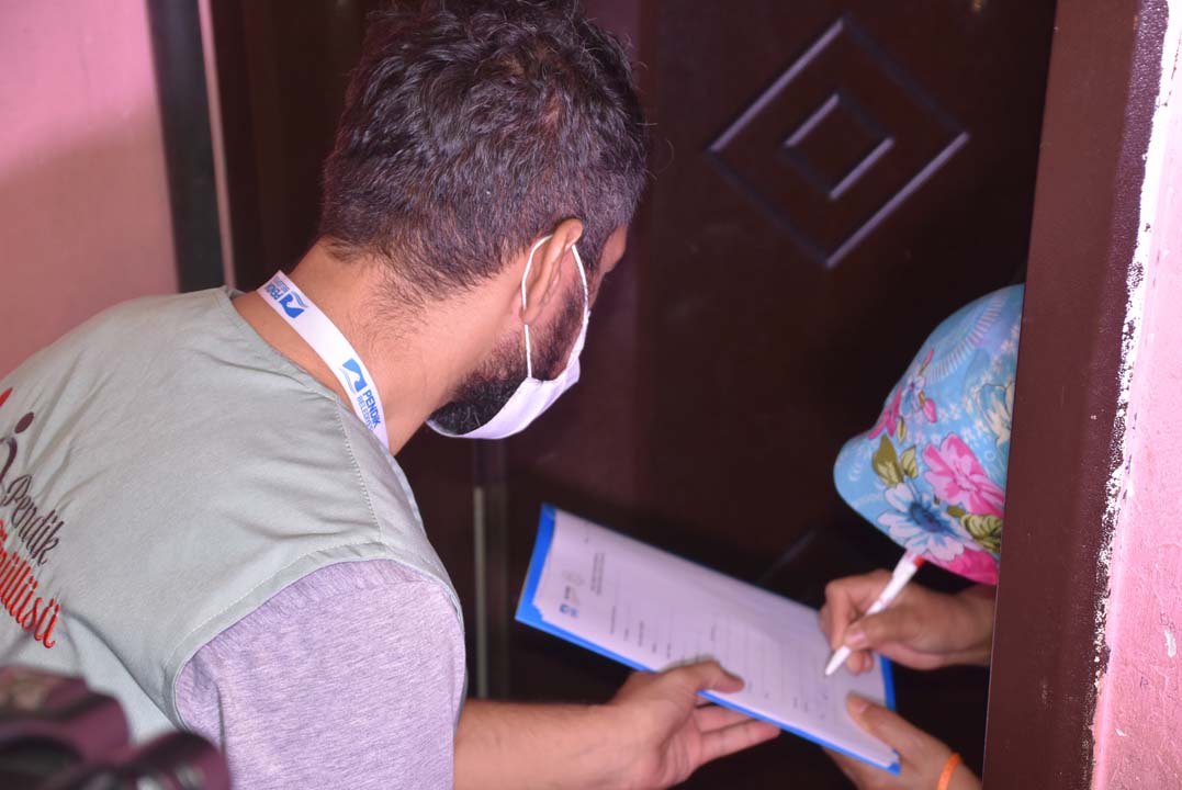 Pendik'te bağışlanan tabletler ihtiyaç sahiplerine ulaştı!