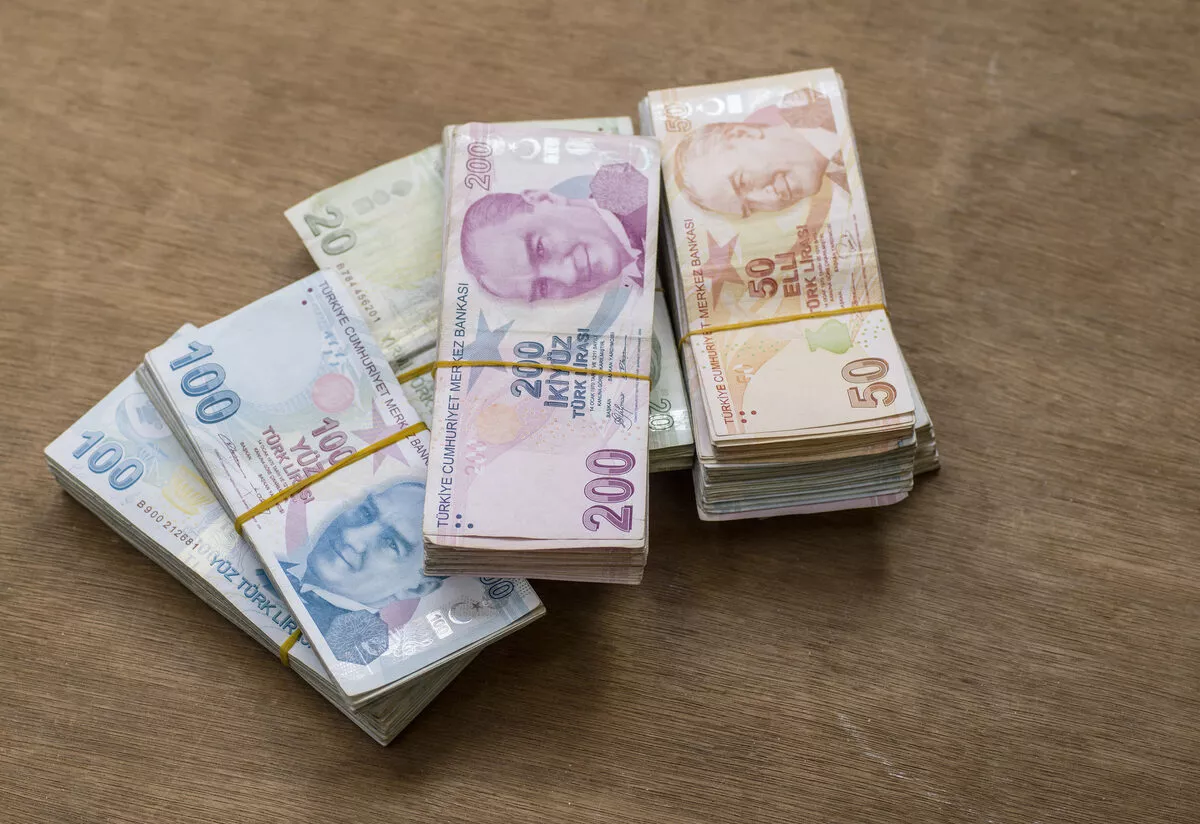 Ziraat Bankası ve Halkbank'tan 6 ay ödemesiz kredi fırsatı!