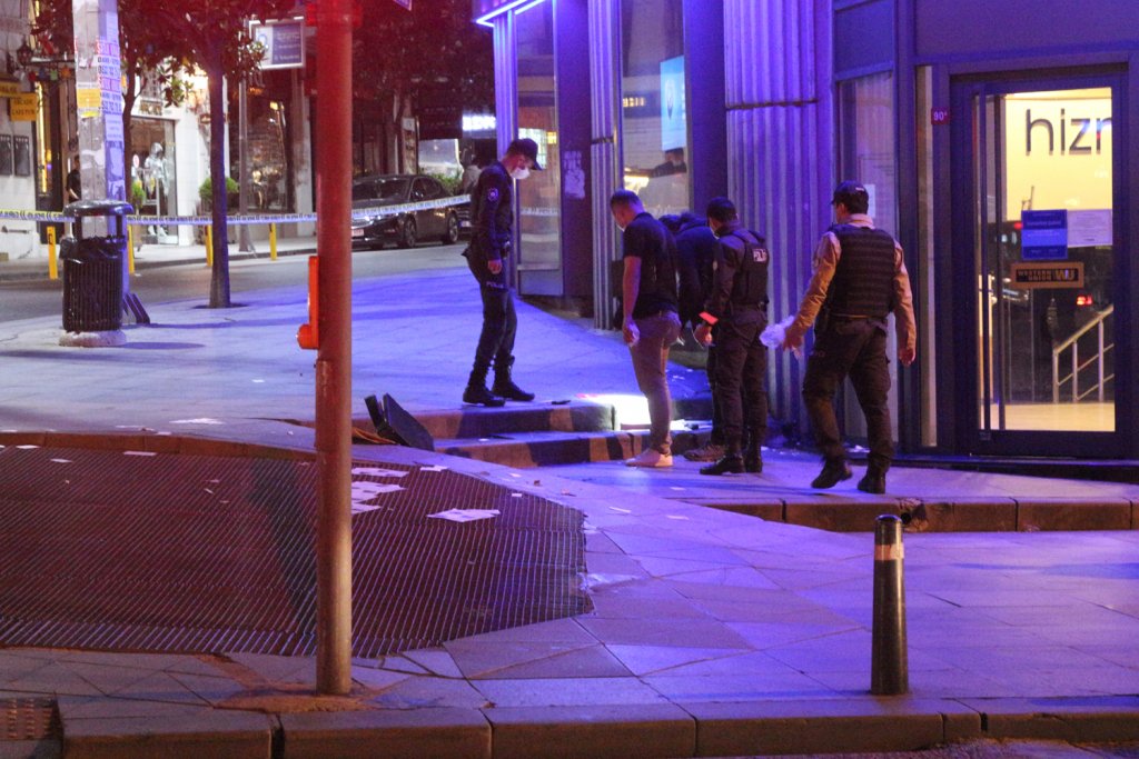 Şişli'de şüpheli çanta paniğe neden oldu