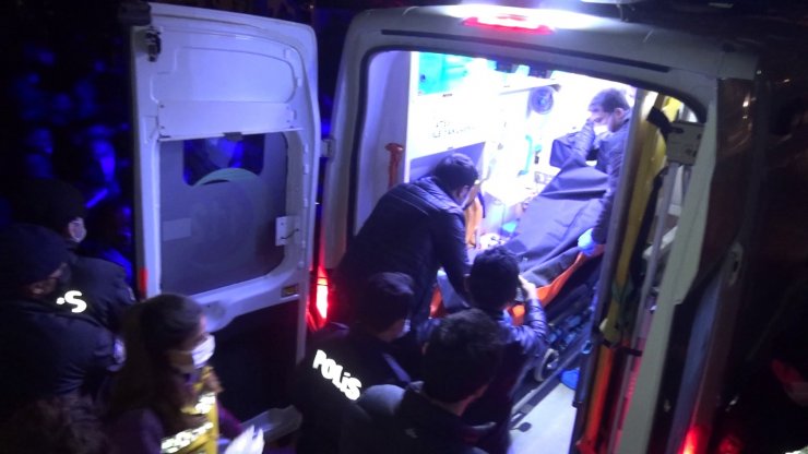 Yalnız yaşayan Melek Bulut, boğazı kesilmiş halde evinde ölü halde bulundu