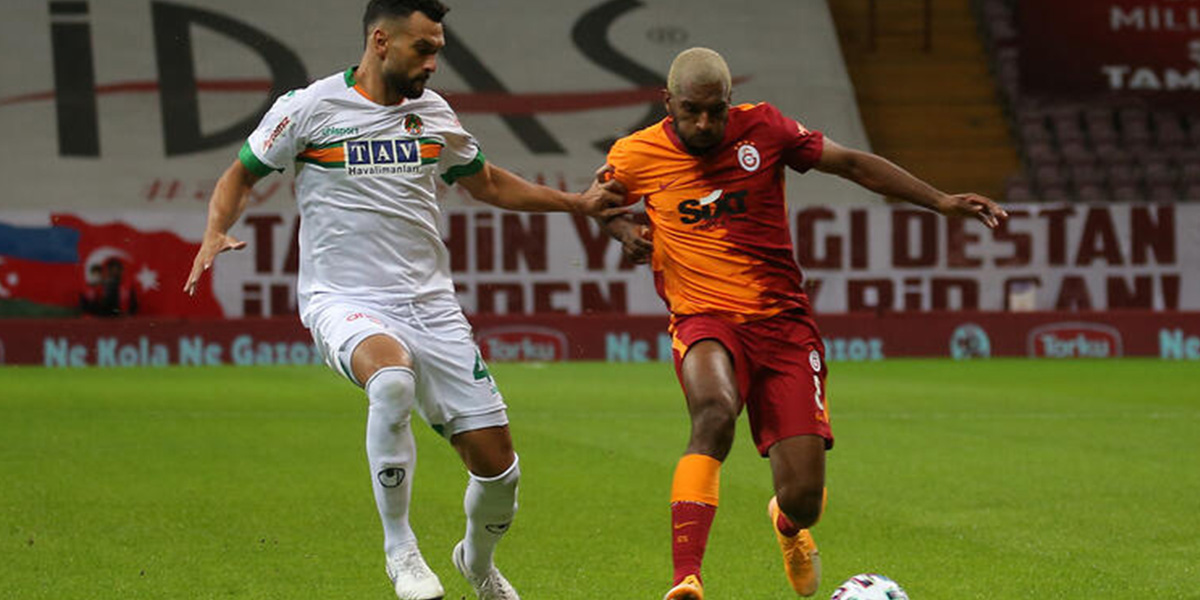 Aslan son dakikalarda yıkıldı