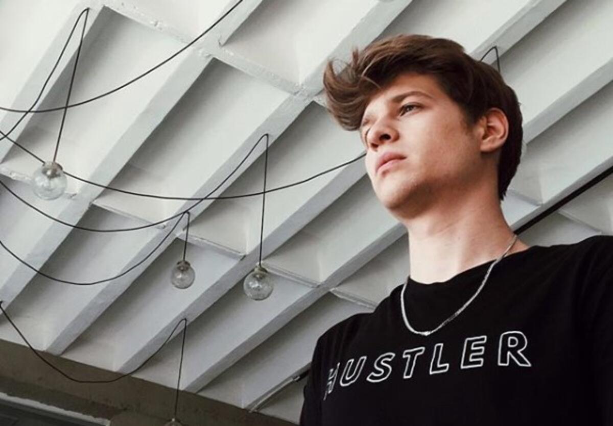 Burak Yörük eski sevgilisi Elif Aksu ile yeniden birlikte!