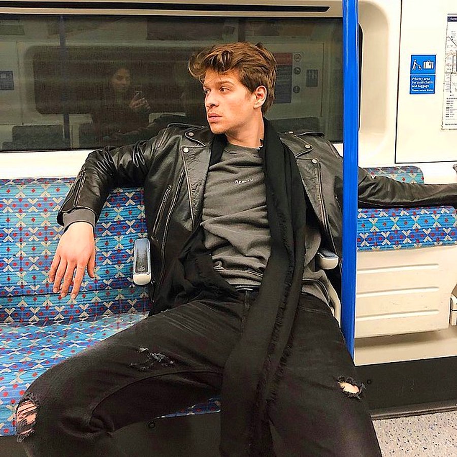 Burak Yörük eski sevgilisi Elif Aksu ile yeniden birlikte!