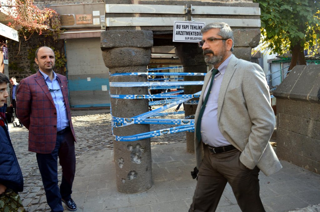 Basın açıklaması yapan Tahir Elçi'nin öldürülmesine ilişkin dava başladı