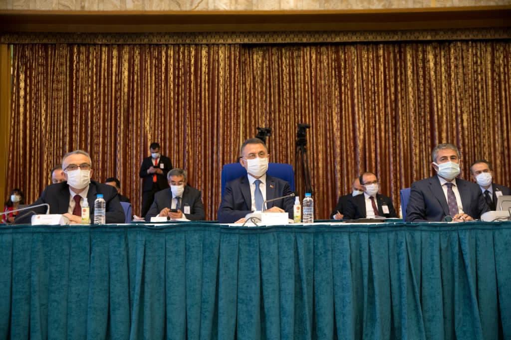 Cumhurbaşkanı Yardımcısı Oktay'dan bütçe açıklaması!