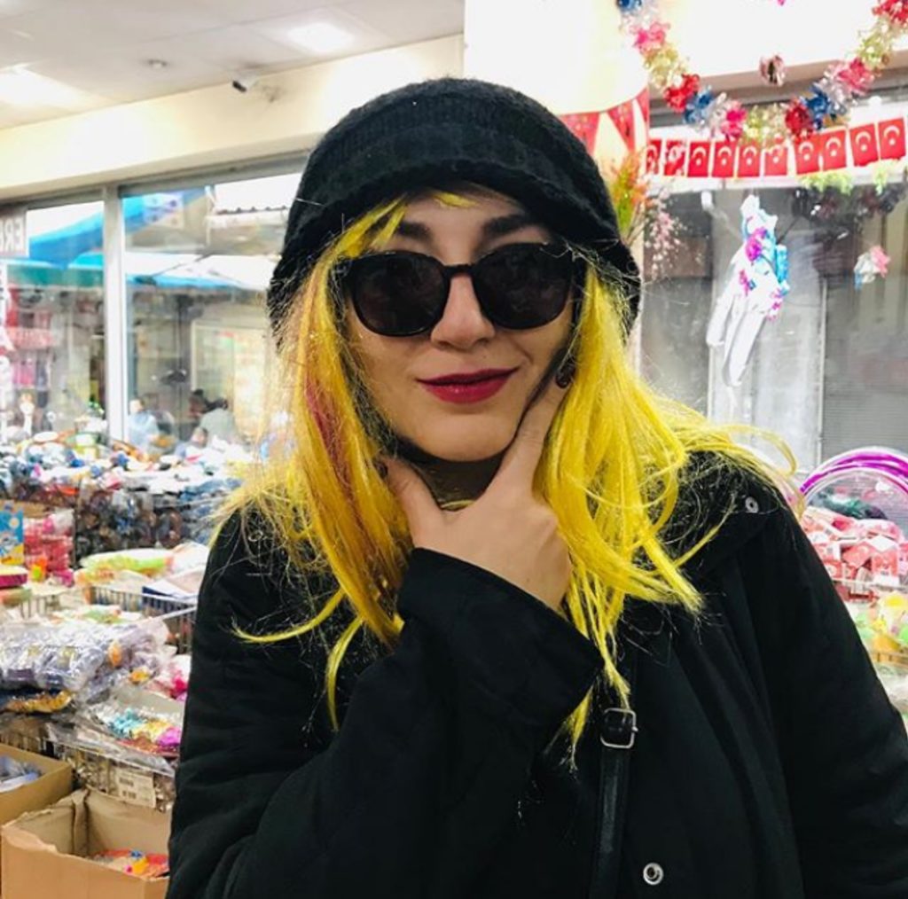 Suzan Kardeş'in kızı Begüm Kardeş sosyal medyada gündem oldu