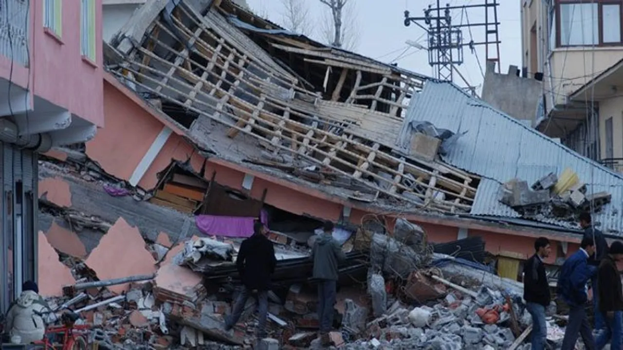 Van Depreminin 9. yıldönümü 