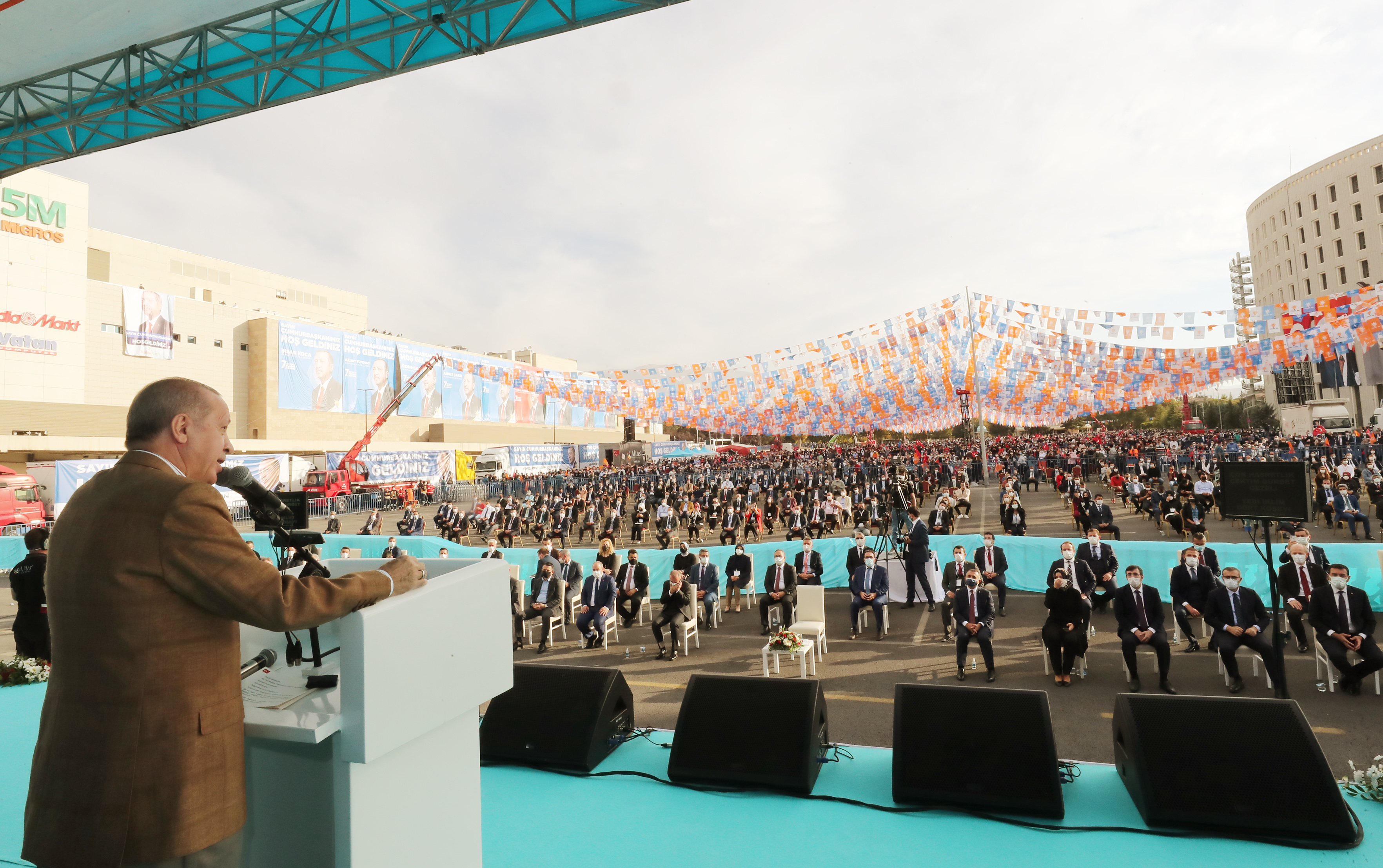 Erdoğan'dan ABD'ye sert tepki: ''sen kiminle dans ettiğinin farkında değilsin''