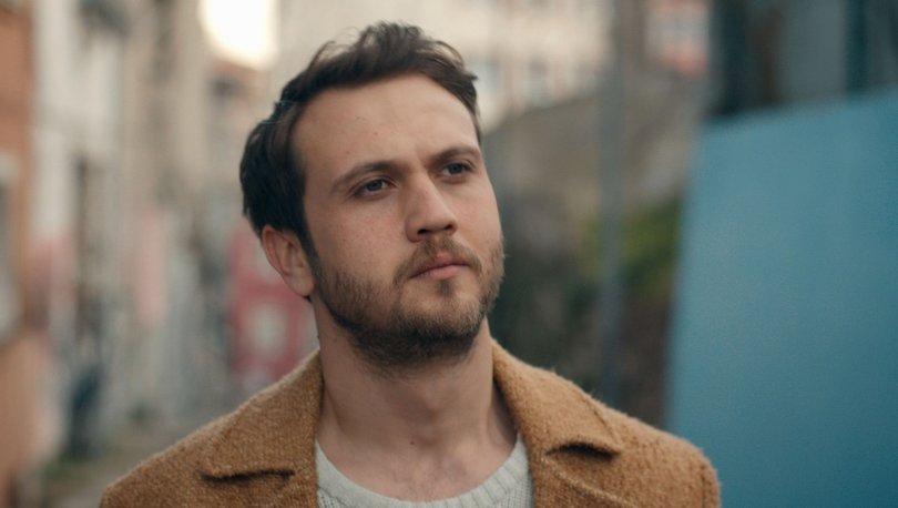 Vodafone'un yeni reklam yüzü: Aras Bulut İynemli oldu