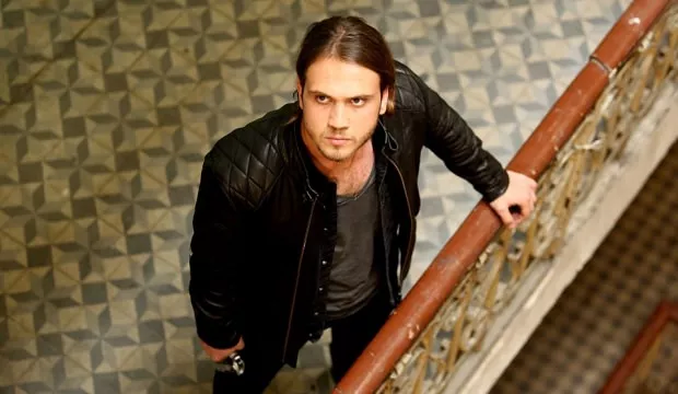 Vodafone'un yeni reklam yüzü: Aras Bulut İynemli oldu