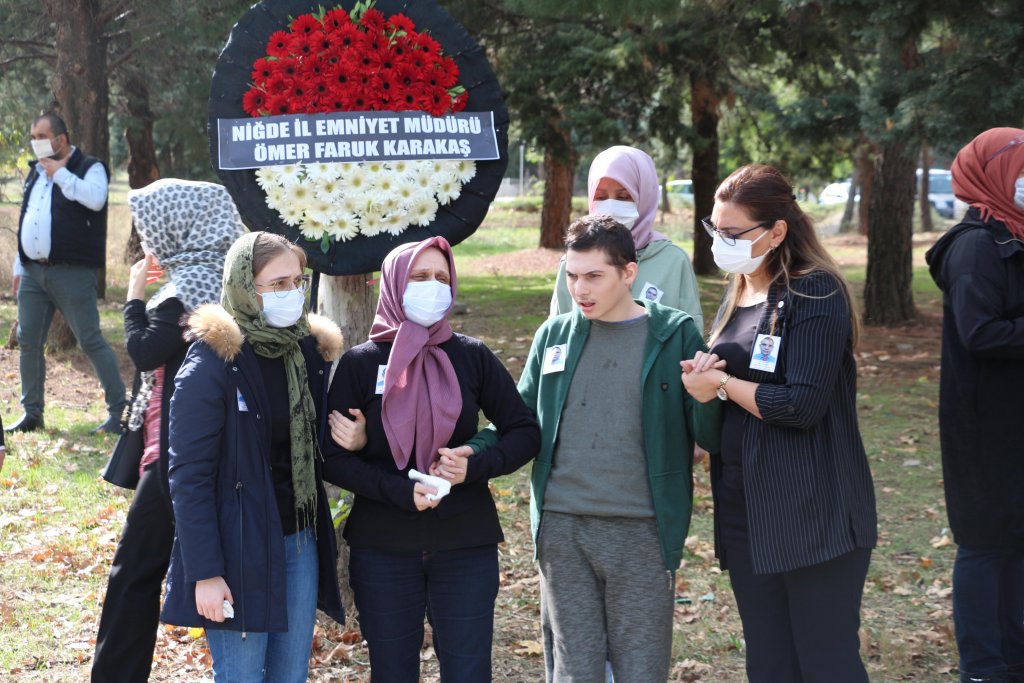 Emniyet Müdür Yardımcısı Nadir Nadirgil, son yolcuğuna uğurlandı