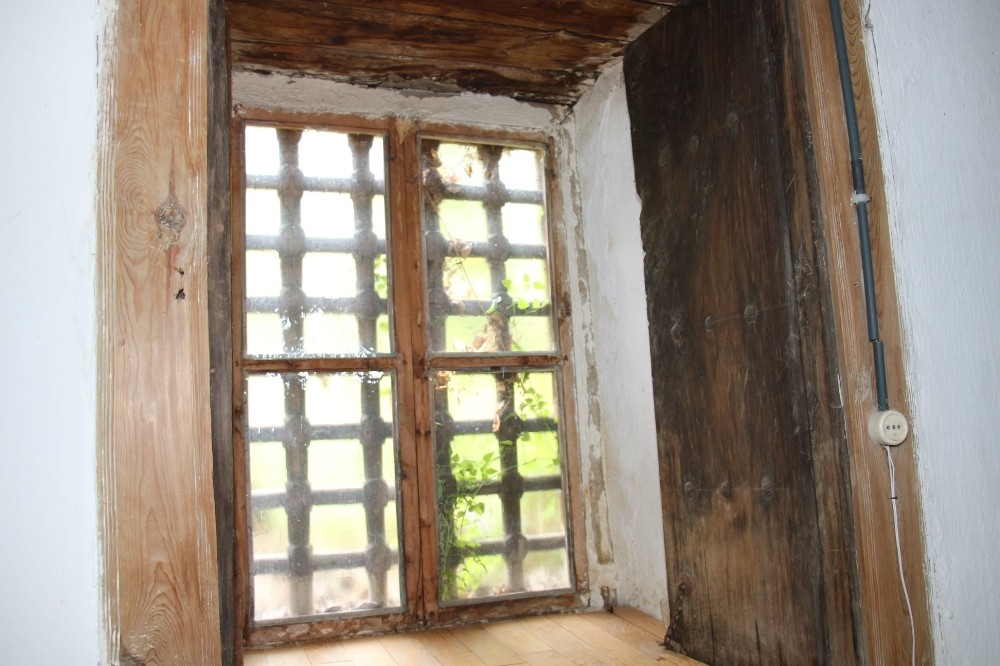 Tarihi "Tavusker Camii" 400 yıllık tarihi ile görenleri büyülüyor