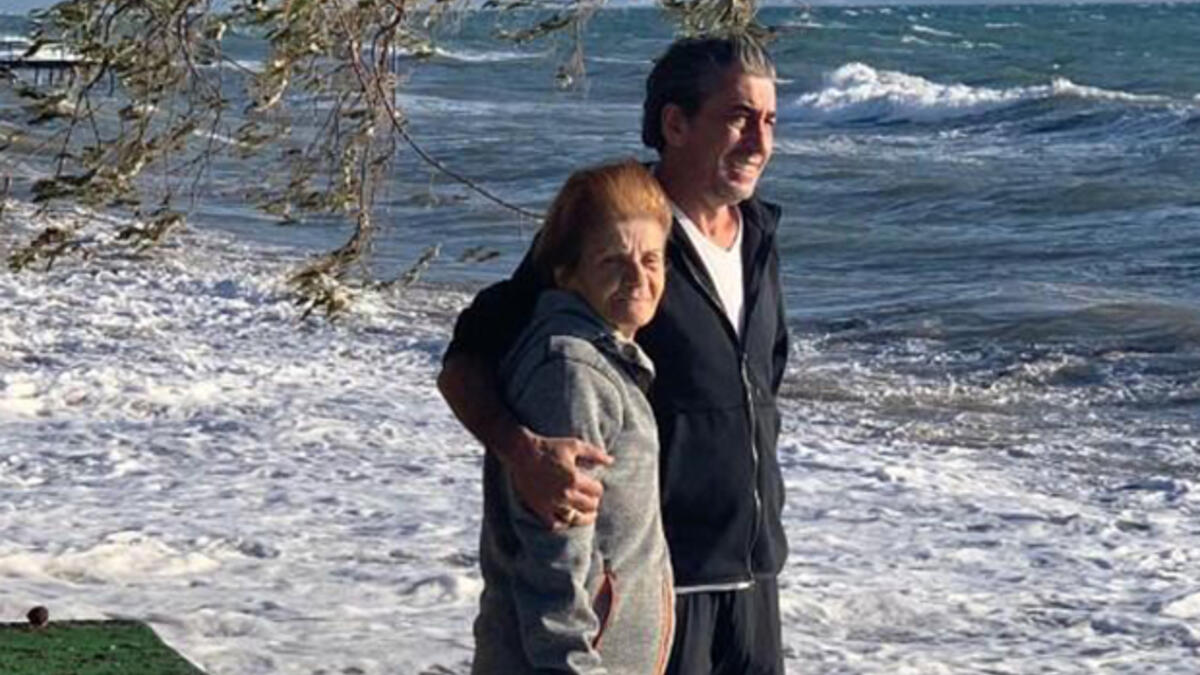 Erkan Petekkaya öldü mü? Erkan Petekkaya'nın annesi Şerife Petekkaya neden öldü? 