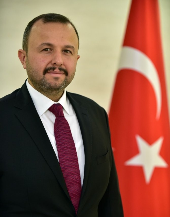 AK Partili Taş’tan Muhittin Böcek dedikodularına açıklama