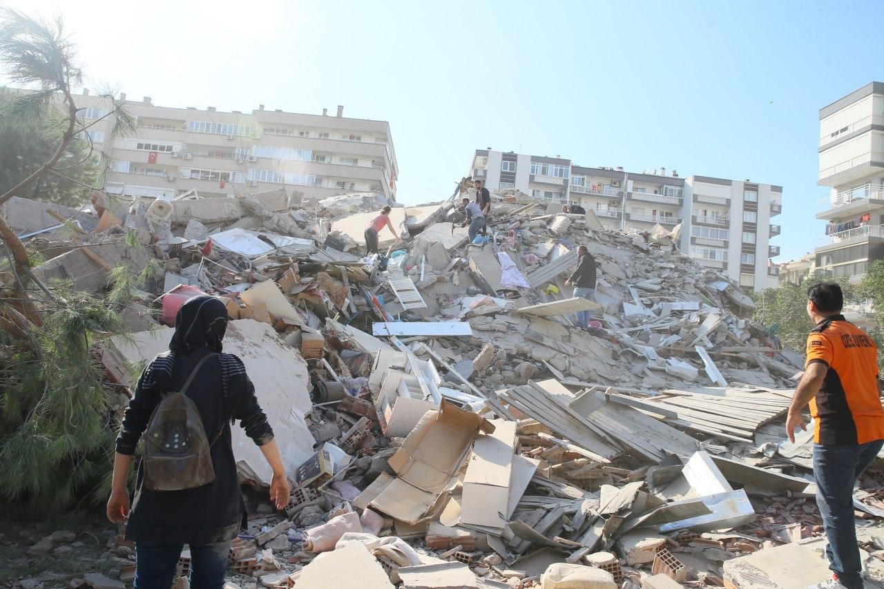 İstanbul'da da hissedilen İzmir depremi kaç saniye sürdü? Kaç şiddetinde oldu?