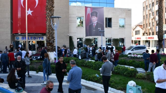 Söke Belediye Başkanı uyardı: Paniğe gerek yok