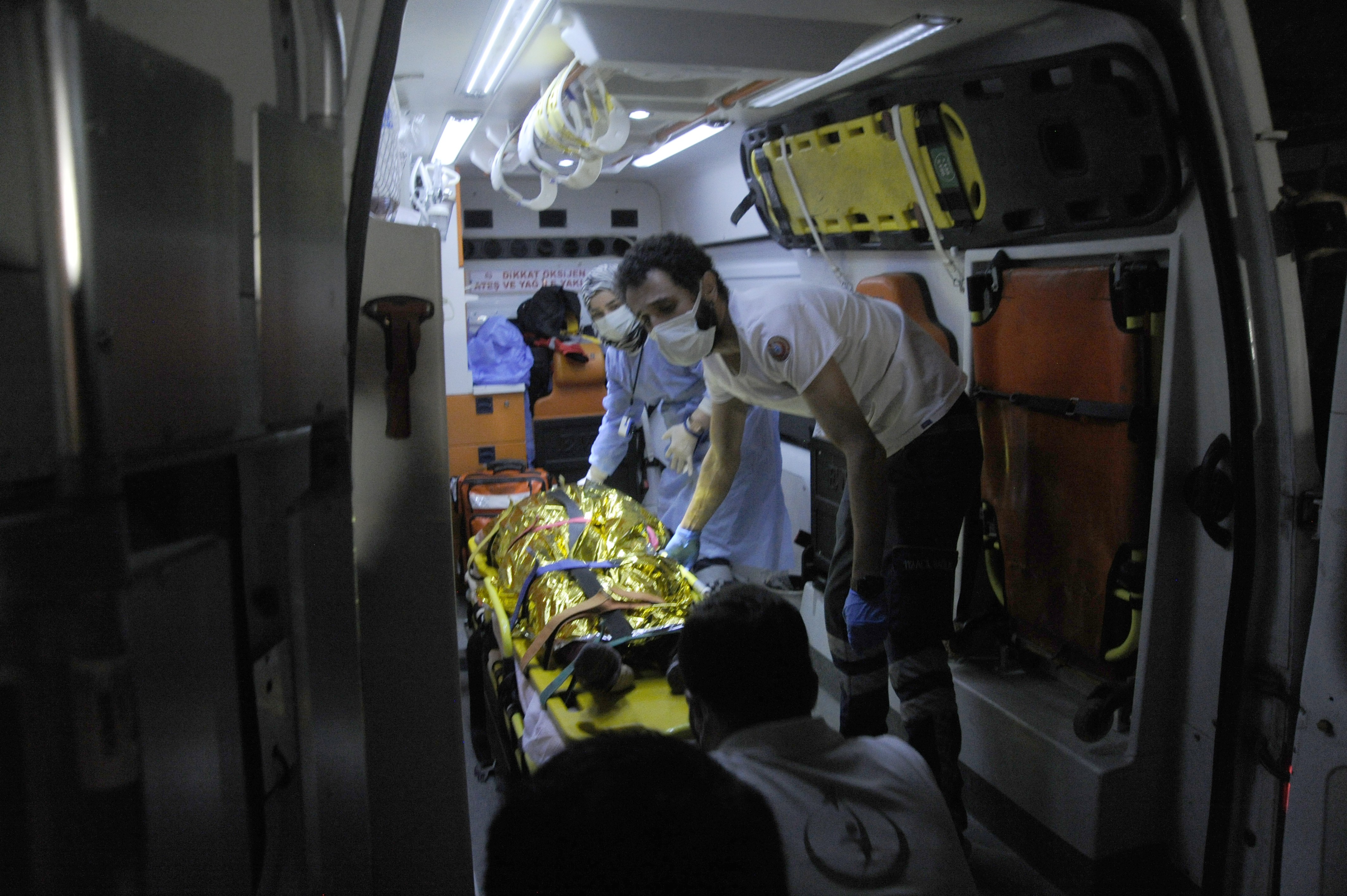 9,5 saatin ardından enkaz altından çıkartılan Buse'nin babasından açıklama!