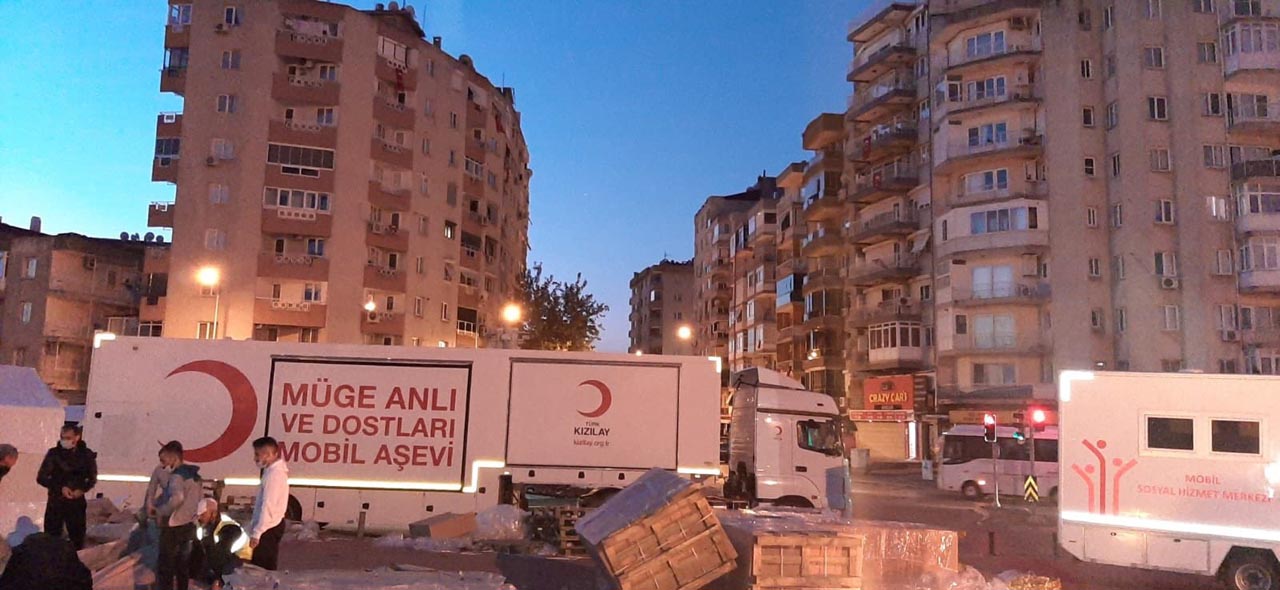 Müge Anlı'da İzmir'deki depremzedeler için rekor bağış!