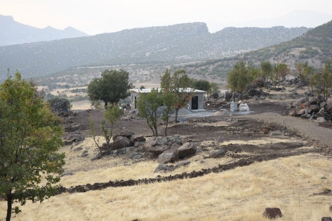 Kasım Gülpınar evi yanan yaşlı çiftin yardım çağrısına sessiz kalmadı!