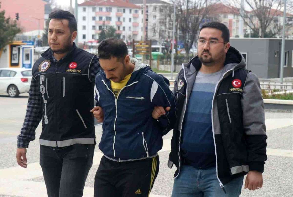 Bolu’da 87 bin 380 adet uyuşturucu hap ele geçirildi: 2 tutuklu