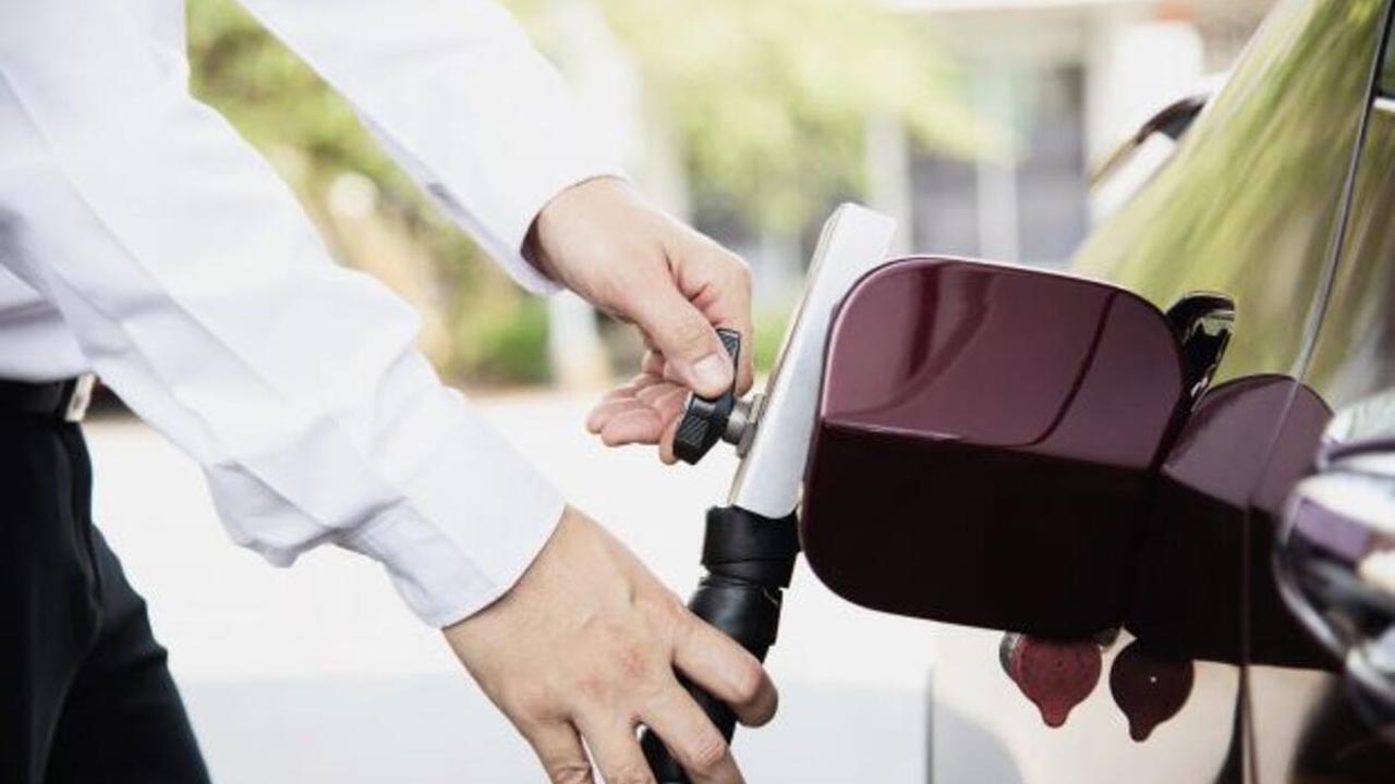 LPG'li araçların AVM kapalı otoparklarına girebilmesi için yeni düzenleme