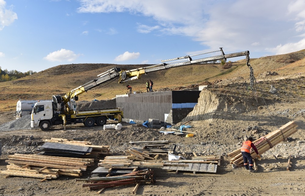 Doğu Anadolu'da en büyük ‘millet bahçesi’ Ahlat’ta yapılıyor