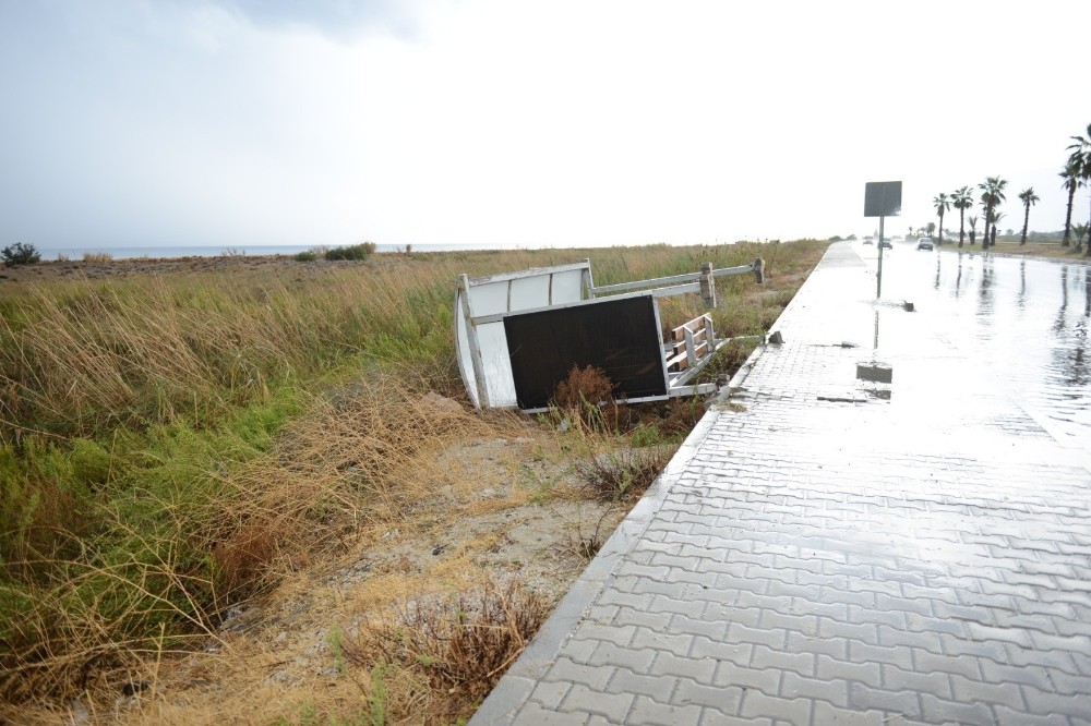 Kumluca’da fırtına sonrası arazi hasar tespiti sona erdi