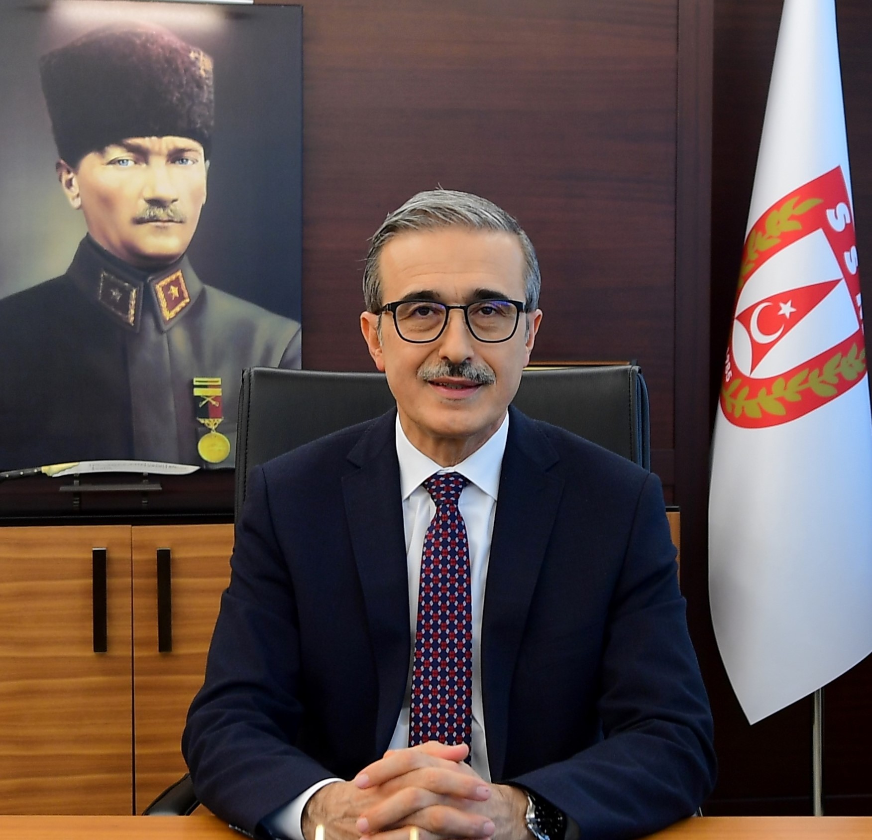  Savunma Sanayii Başkanlığı için Cumhurbaşkanlığı tarafından 14 uzman yardımcısı alınacak