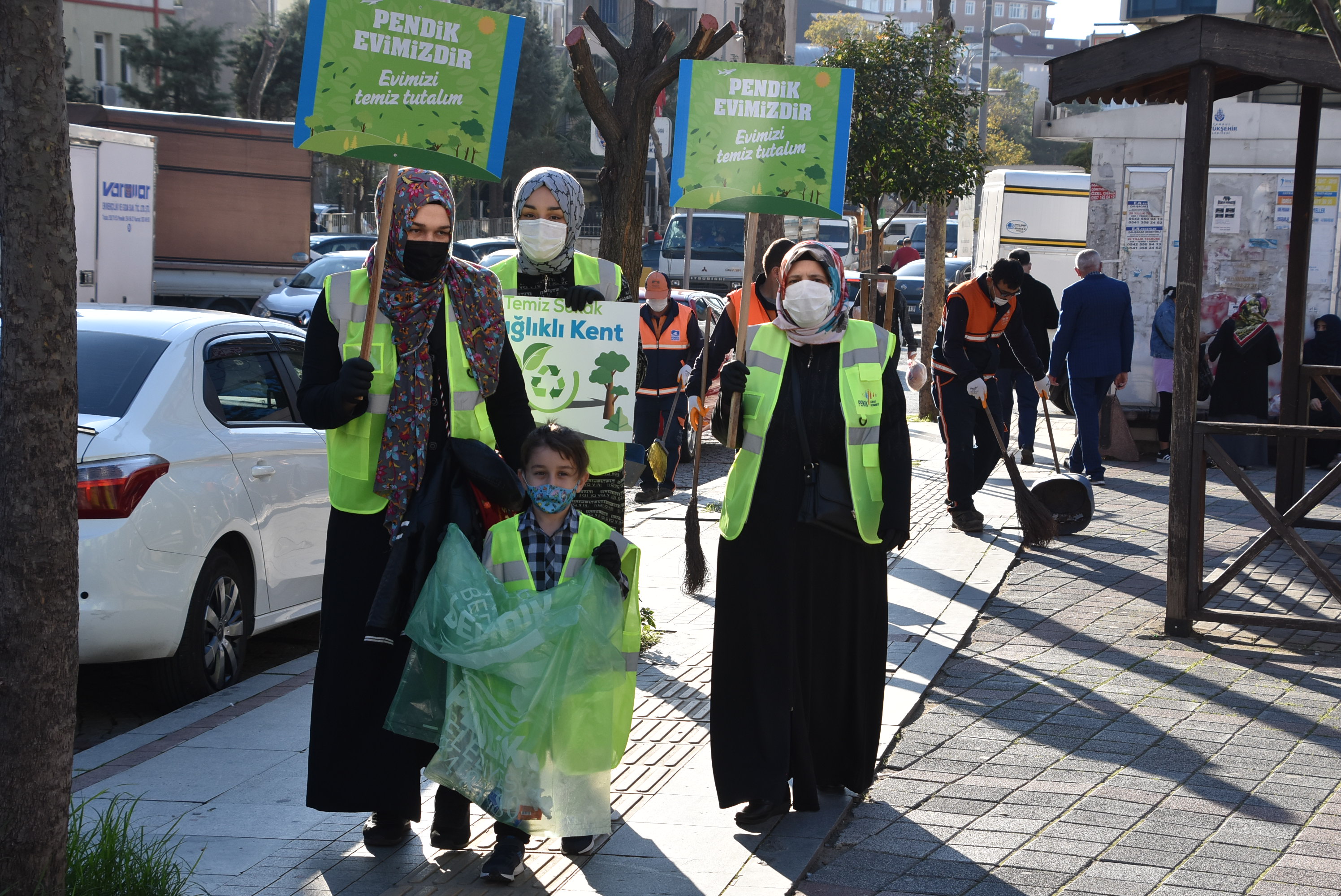 Pendik'te 'mıntıka temizliği' başladı!