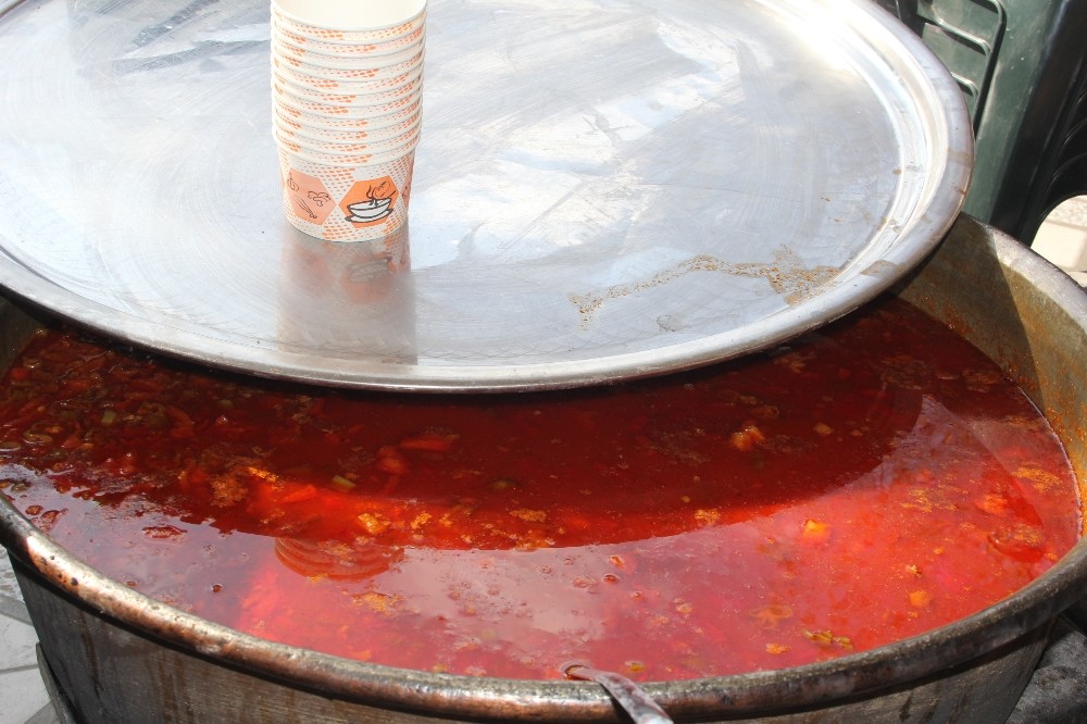 Düğün yemeği geleneğini paket servise uyarladı! 