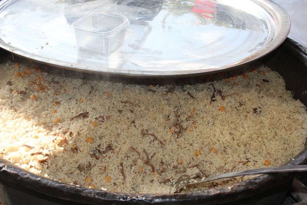 Düğün yemeği geleneğini paket servise uyarladı! 