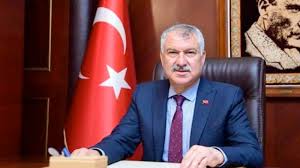 Adana Büyükşehir Belediye Başkanı Zeydan Karalar kimdir? Korona mı oldu?