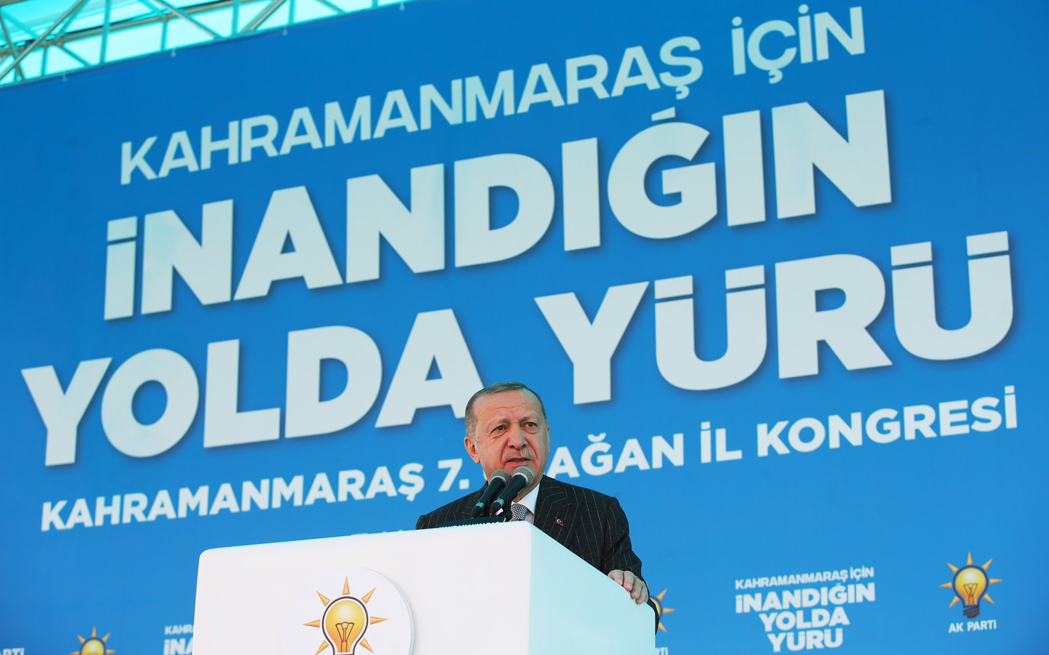 Cumhurbaşkanı Erdoğan: Dünyaya barış, adalet getirecek bir mücadelenin içindeyiz