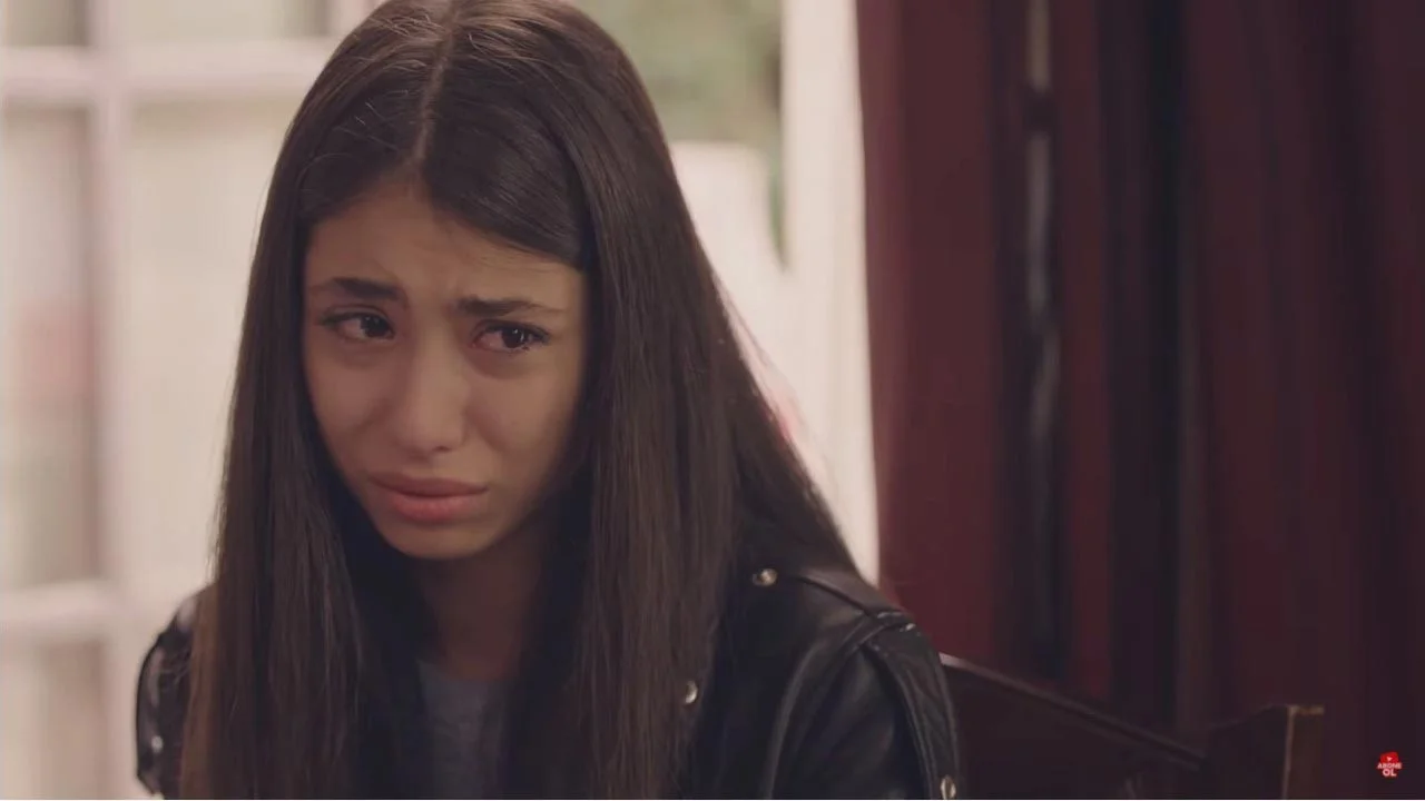 Kırmızı Oda Meliha'nın kızı Melek kimdir? Nilsu Yılmaz kimdir? Boyu ve yaşı kaç?