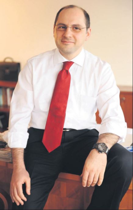 Berat Albayrak'ın kardeşi kimdir? Serhat Albayrak kimdir, nereli, kaç yaşında, ne iş yapar?