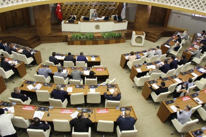 "Böcek'in aramıza döneceği günü dört gözle bekliyoruz"