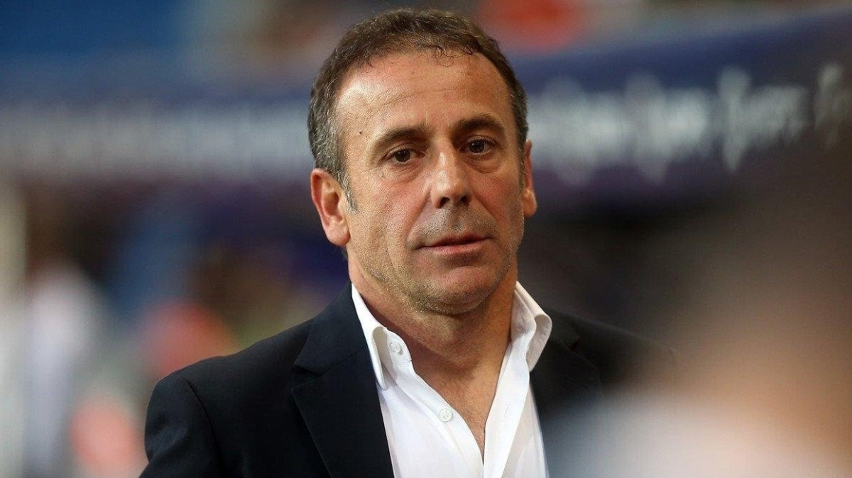 Trabzonspor'dan Abdullah Avcı'ya 3 yıllık sözleşme