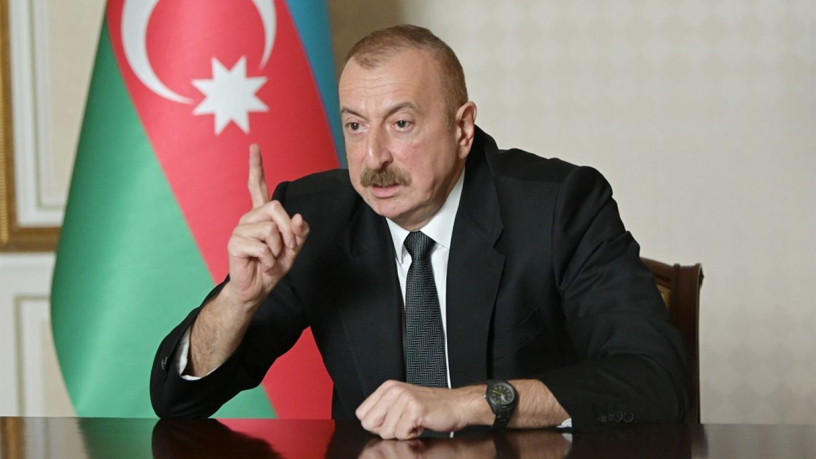 Azerbaycan Cumhurbaşkanı İlham Aliyev, zafer anlaşmasının şartlarını açıkladı