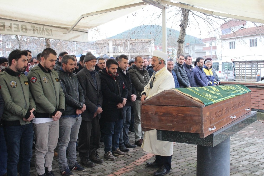Kocasını öldüren kadına 26 yıl, yardımcı olan sevgiliye müebbet hapis cezası verildi