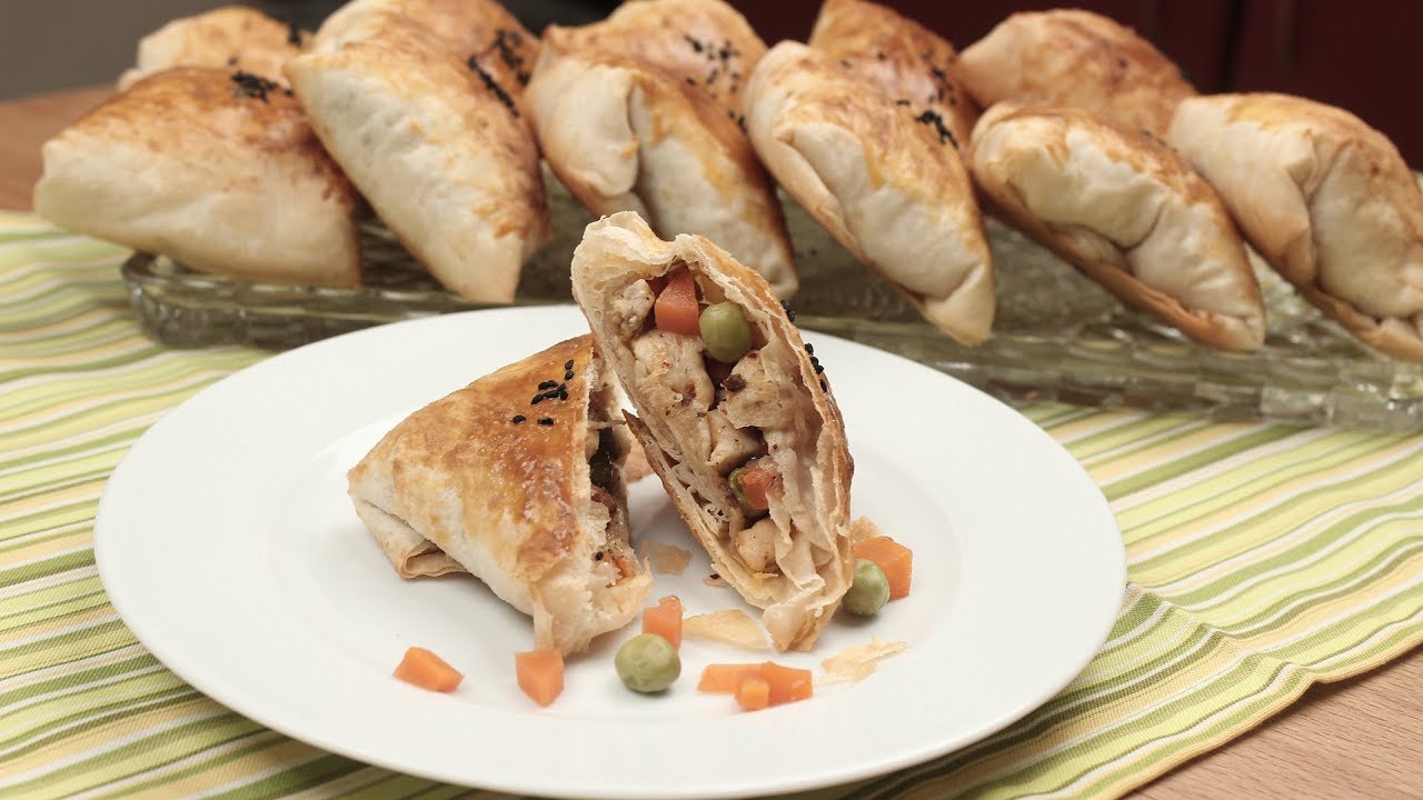 Tavuklu Talaş Böreği tarifi | Gelinim Mutfakta Tavuklu Talaş Böreği nasıl yapılır? Malzemeleri nelerdir?