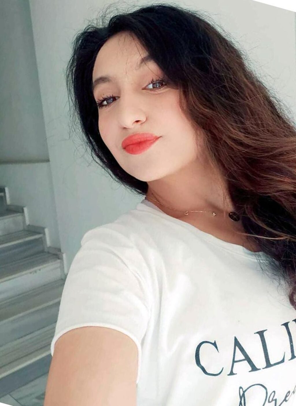 İzmir'de vahşet: Kızını ve eşini öldüren pazarcı, balkonda sigara içerken bulundu