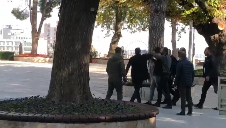 MasterChef'in Bursa çekimlerinde tekme ve yumruklar havada uçuştu!