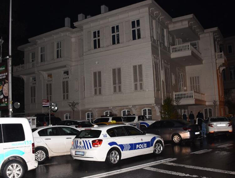 Caner Karaloğlu'nun partileri hız kesmeden devam ediyor!