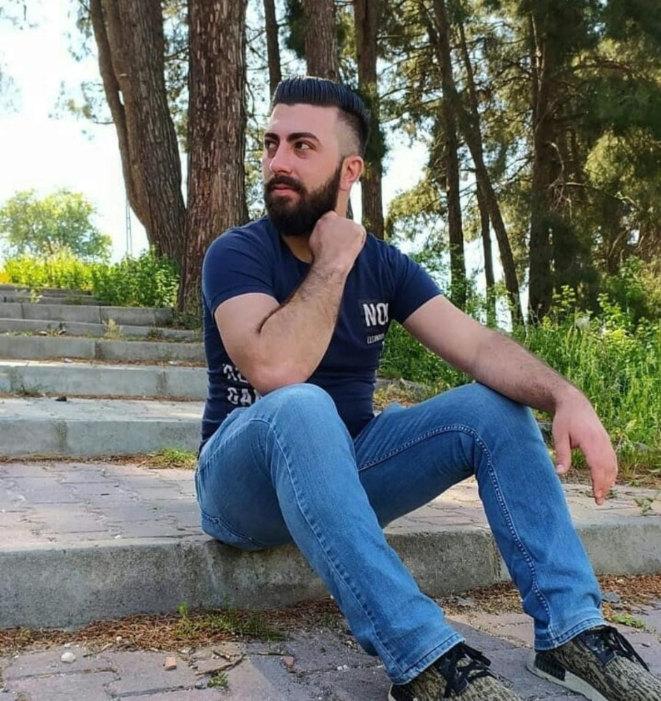 Çocukluk arkadaşını 22 yerinden bıçakladı, kanlar içinde bırakıp kaçtı