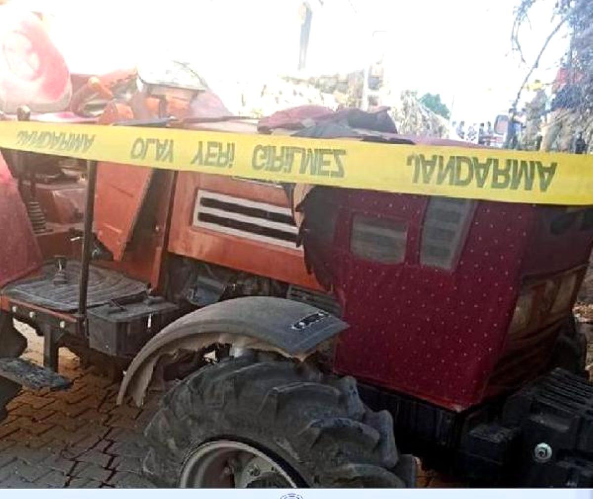 Kilis’te traktör devrilen motosikletin üzerinden geçti: 1 ölü