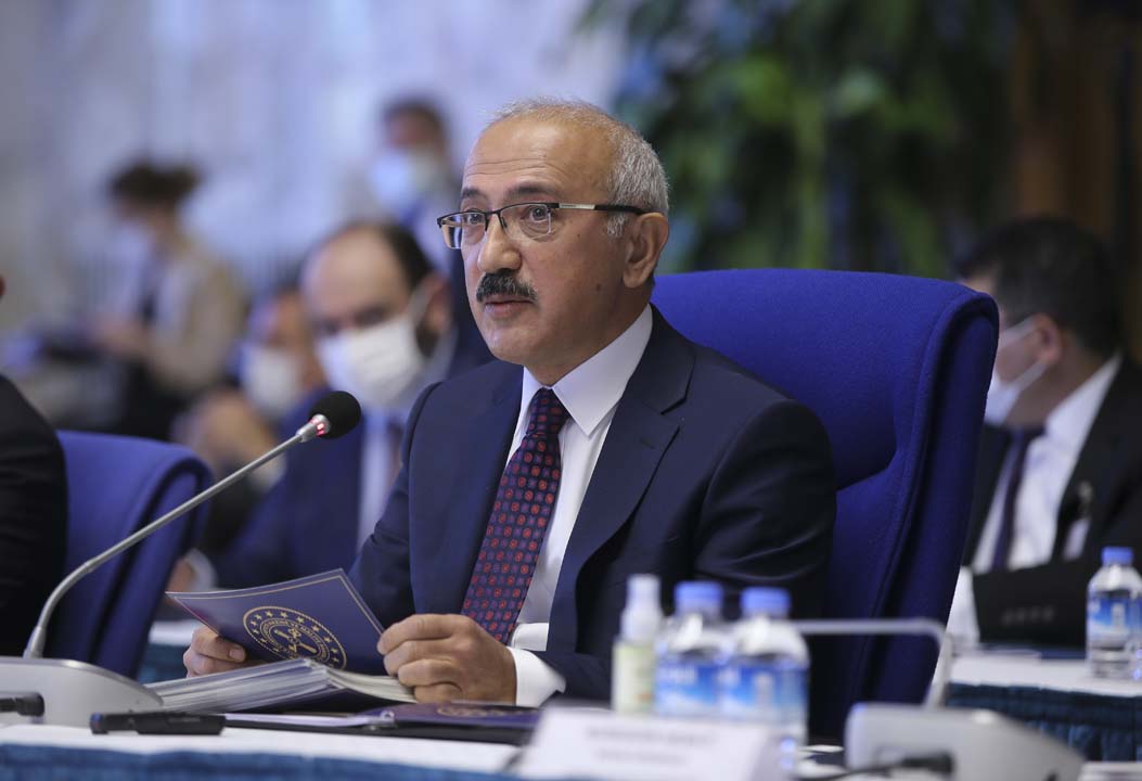 Bakan Elvan'dan flaş ekonomi açıklaması: Büyümenin yüzde 0,3 olmasını bekliyoruz