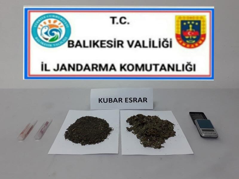 Balıkesir’de aranan 119 şahıs Jandarma ekiplerince yakalandı
