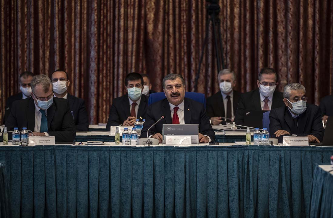 Bakan Koca'dan korkutan korona açıklaması: Artış trendi bütün ülkeye yayılmış̧ durumdadır