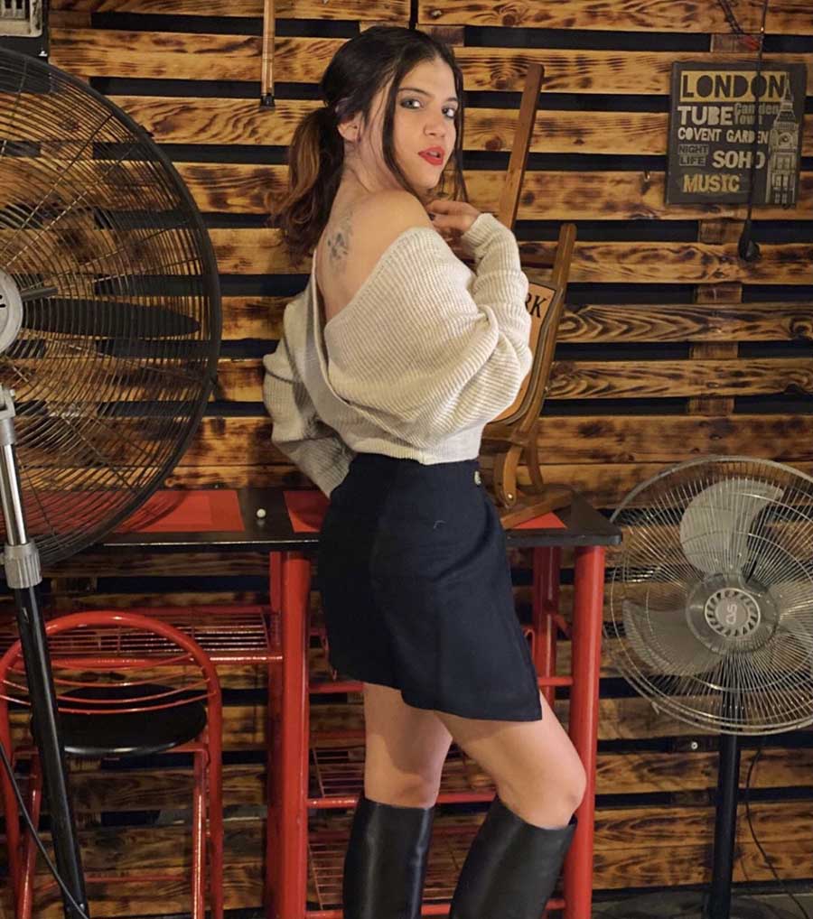 Feyza Civelek'i görenler gözlerine inanamadı! Tam 20 kilo birden verdi!